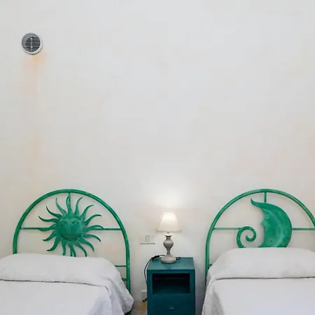 Agosto - Piscina Privata Stintino
